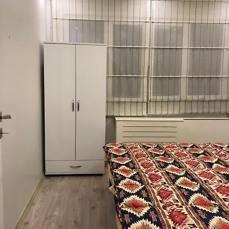 Center * İstanbul